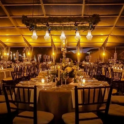 Прозрачный шатер Marquee Wedding Tent продается в Мексике